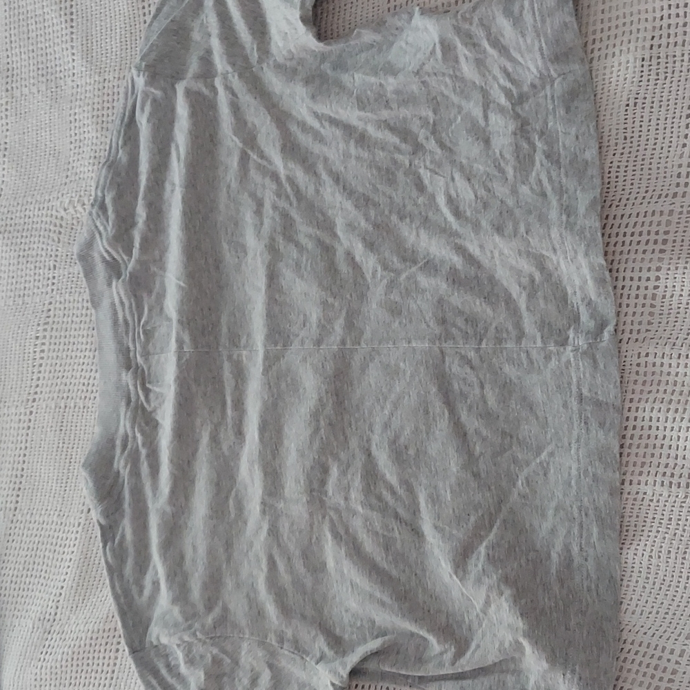 J. BALVIN Crop top - Picture 5 of 5